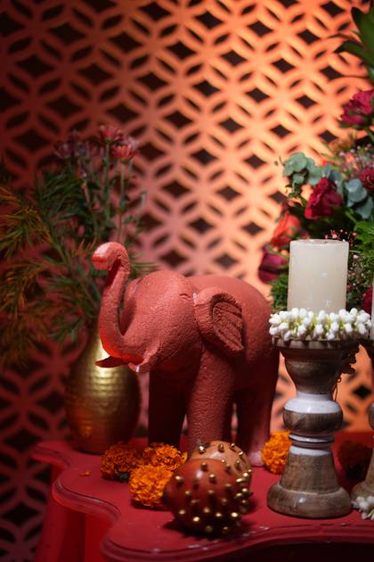 Floral detail and Photo-op — wedding decor — Westin